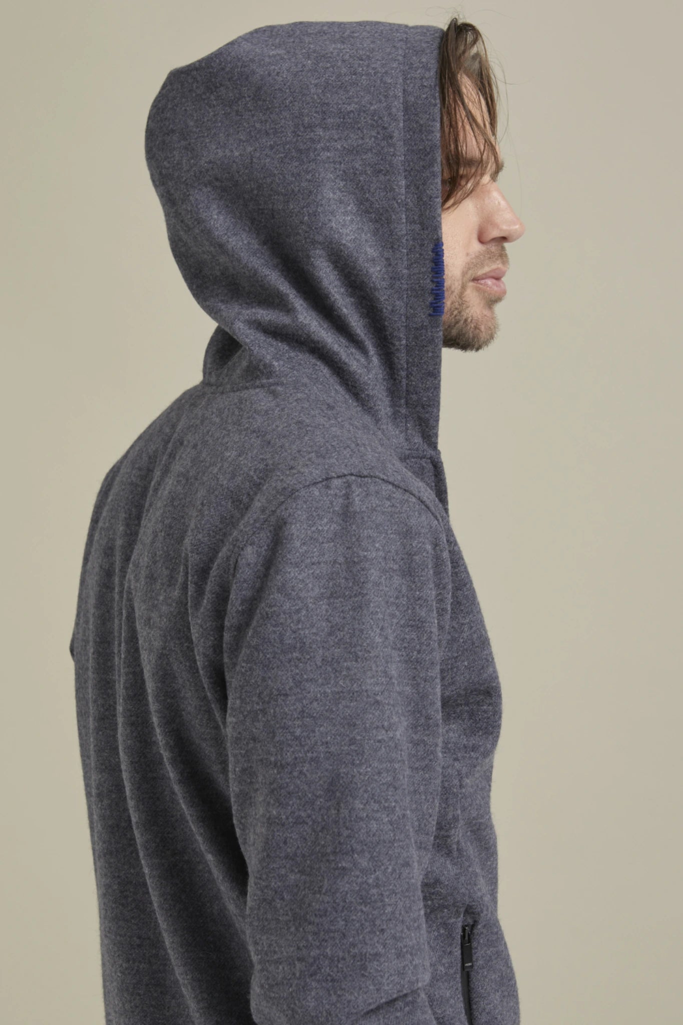 Fancy Coat | Antrasit Yünlü Örme Kapüşonlu Mont Ceket arka görünüm kapalı kapüşon.