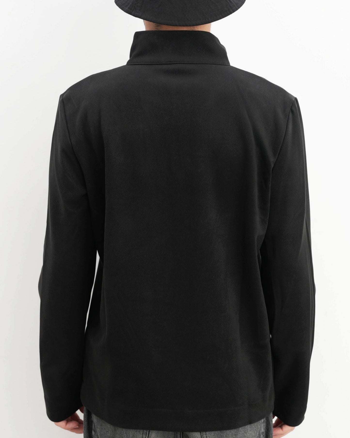 MUBU Diago Half-Zip Siyah Teknik Kazak - Model Arka Görünüm