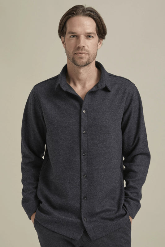 Bonny Cardies – Yünlü Hırka Gömlek antrasit kullanım videosu ve kapak görseli.