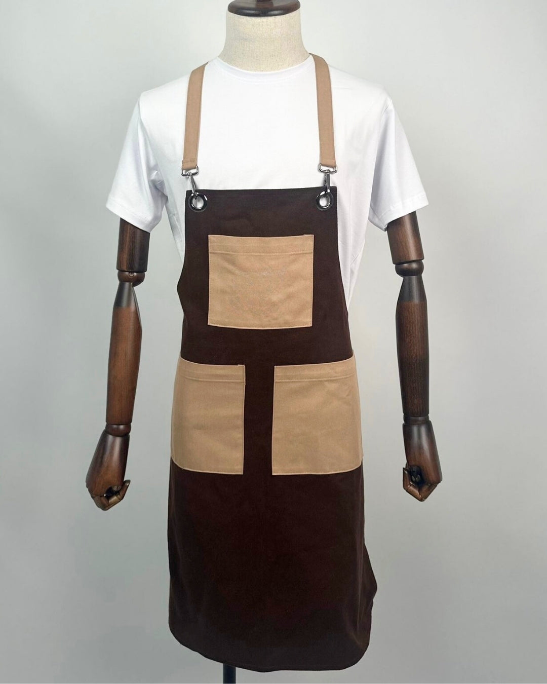 Model 2 – Kahverengi Barista Önlüğü | Toptan Üretim Referansı