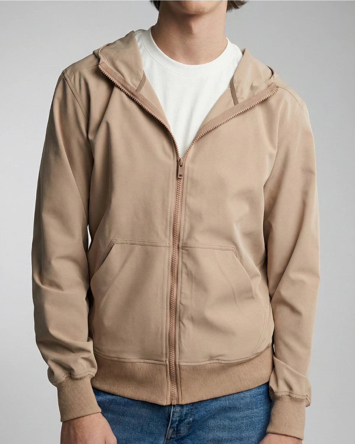 BREEZE | Mocha Bel Boy Hafif Rüzgarlık Mont önü yarım kapalı, biye detay stüdyo çekimi