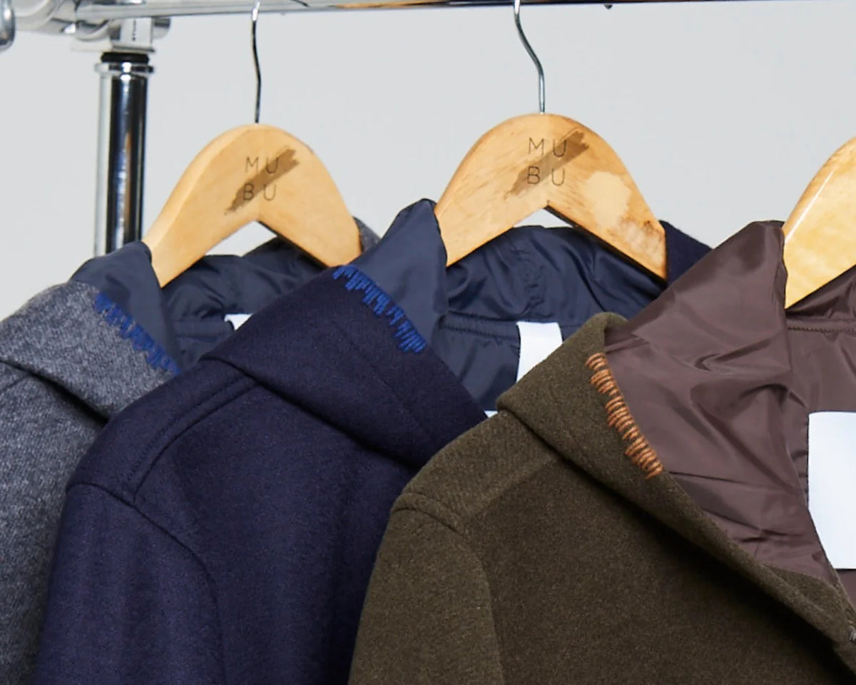 Fancy Coat Koleksiyonu | Yünlü Örme Mont Ceketler üç renk askıda banner görseli.