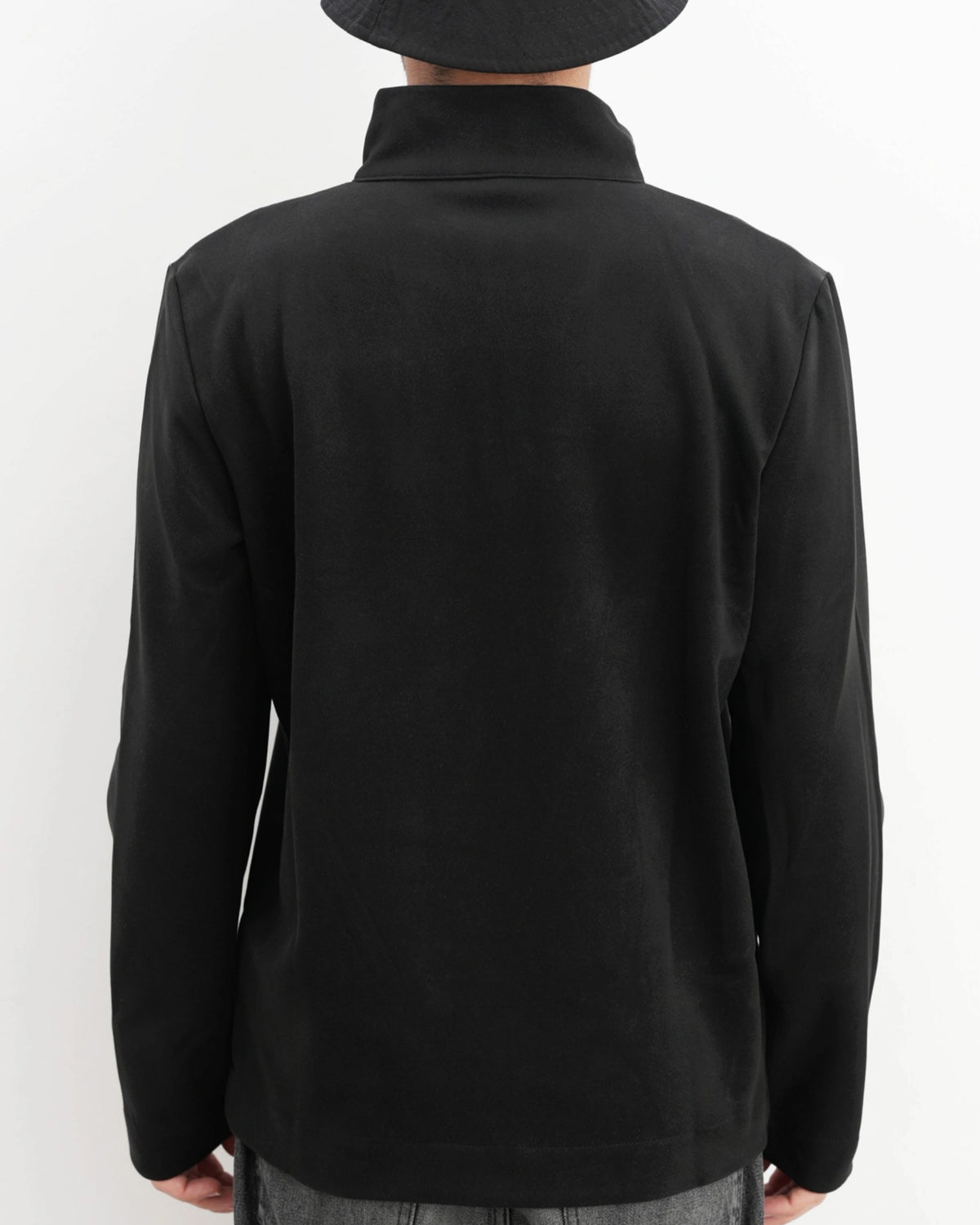 MUBU Diago Half-Zip Siyah Teknik Kazak - Model Arka Görünüm