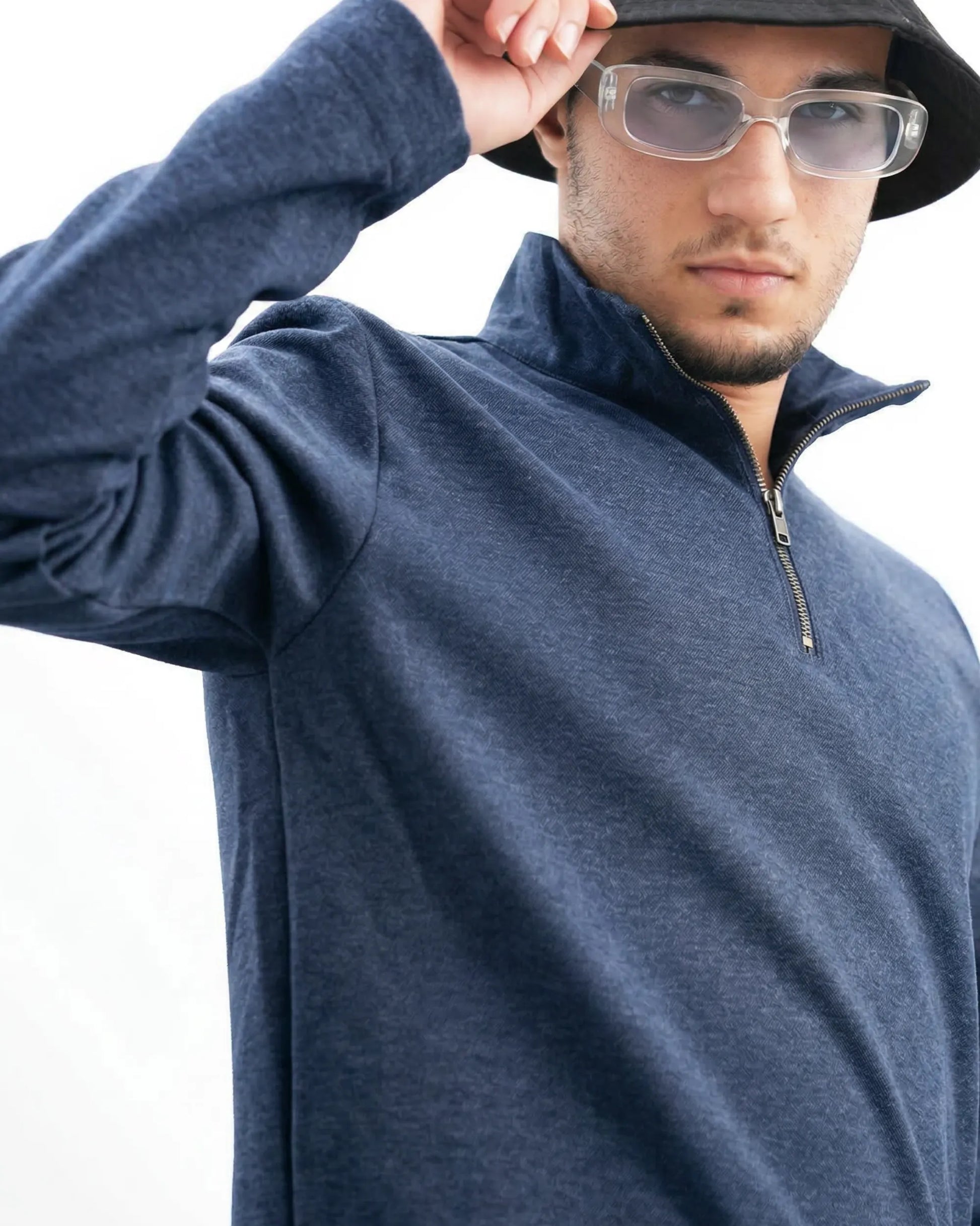 MUBU Diago Half-Zip Deep Indigo Teknik Kazak - Fermuar Detayı