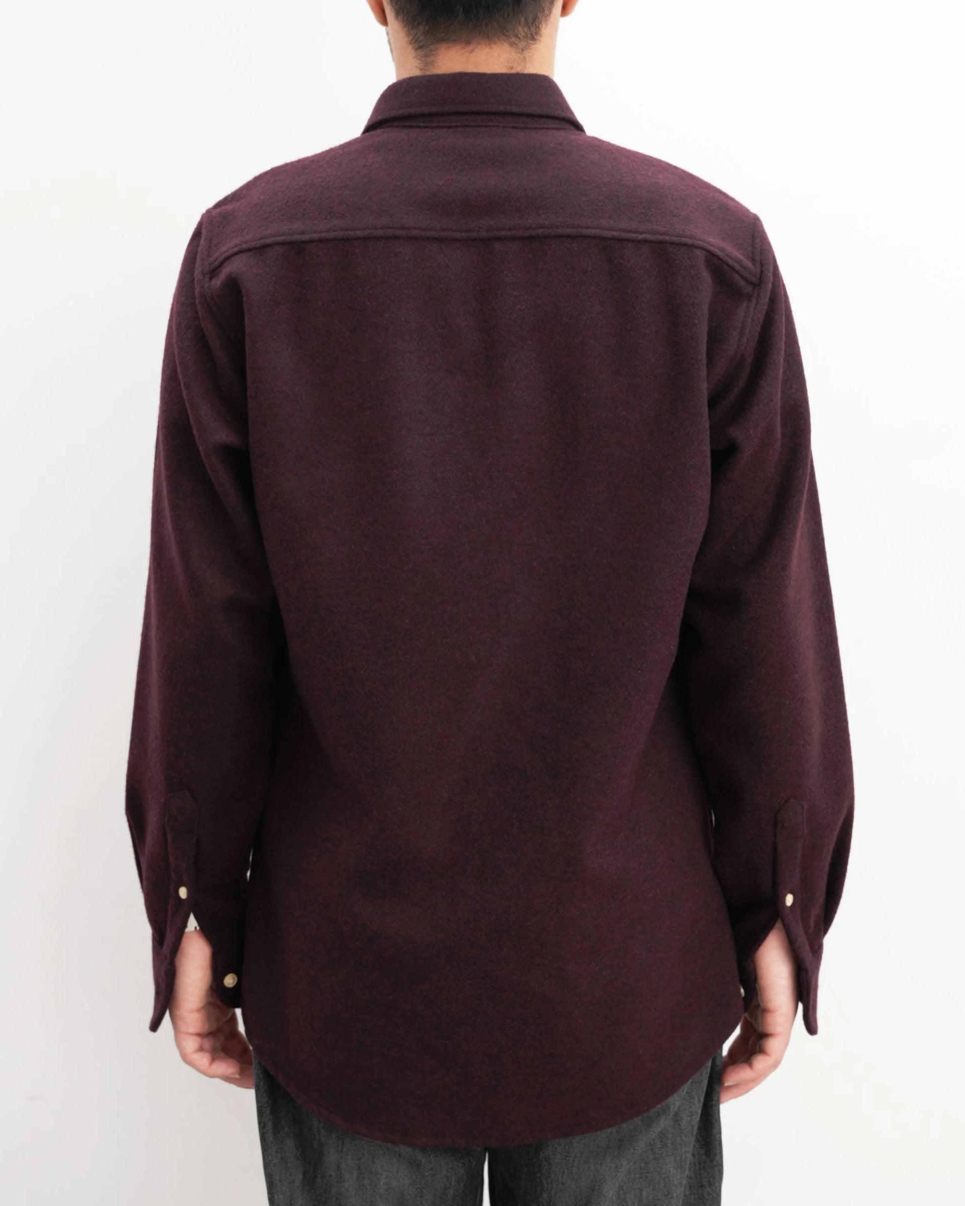 MUBU Heritage Bordo Yün Gömlek Ceket - Model Arka Görünüm