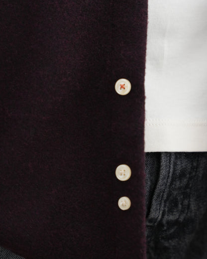 MUBU Heritage Bordo Yün Gömlek Ceket - Düğme Detayı