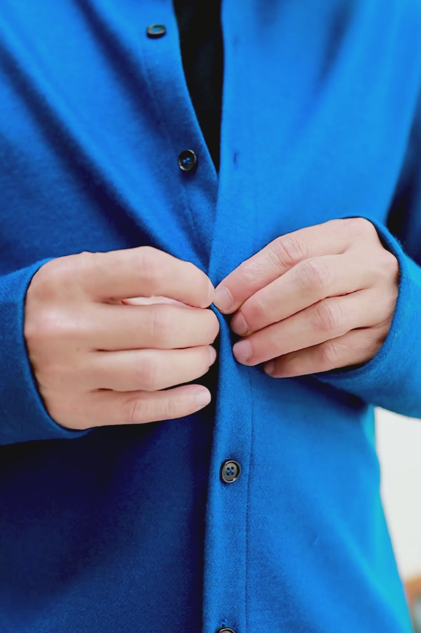 Bonny Cardies – Yünlü Hırka Gömlek mavi kullanım videosu