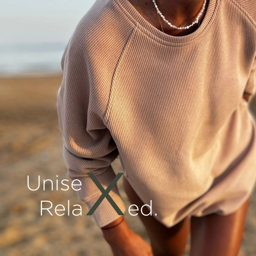 Self Stripe - Reglan Kol, Relaxed Fit Unisex Camel Triko yakın çekim banner tasarım görseli