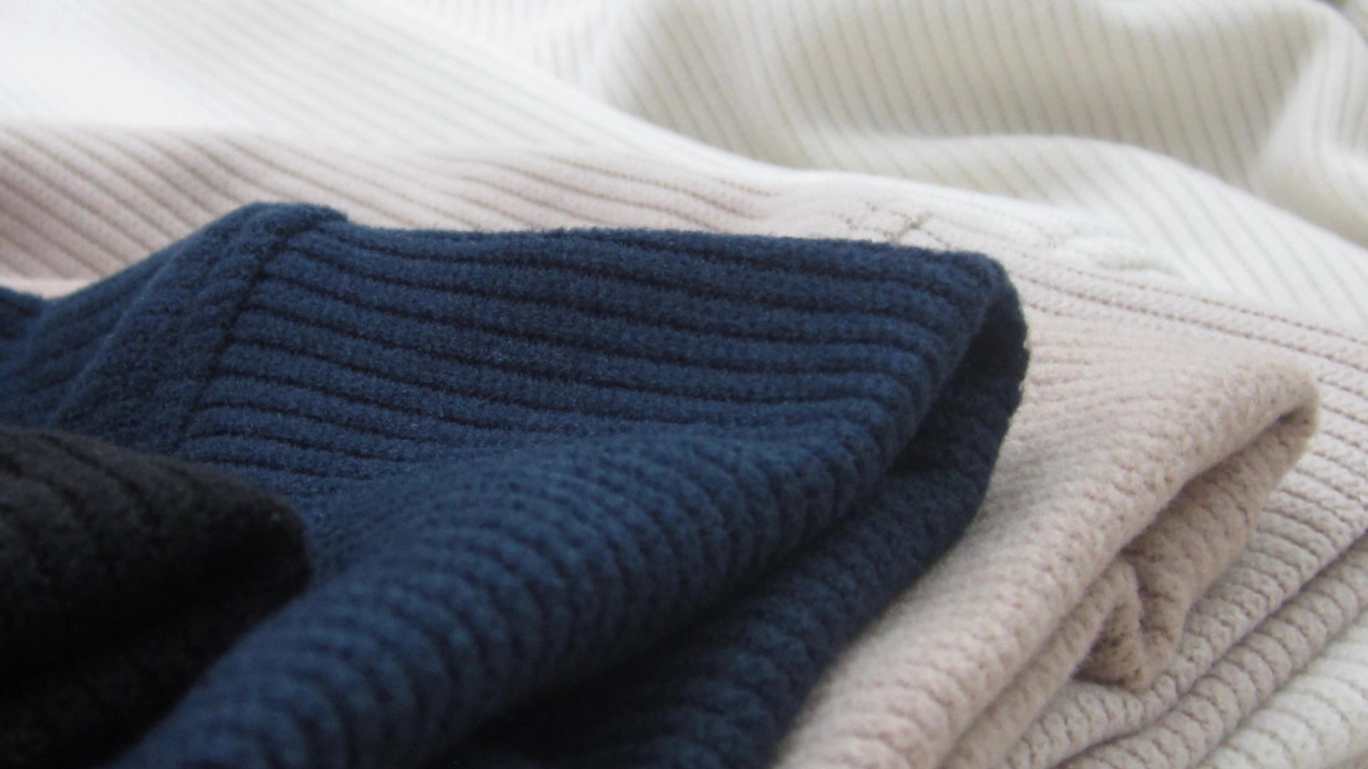 Self Stripe Reglan Kol, Relaxed Fit Unisex Camel Triko yakın çekim banner görseli
